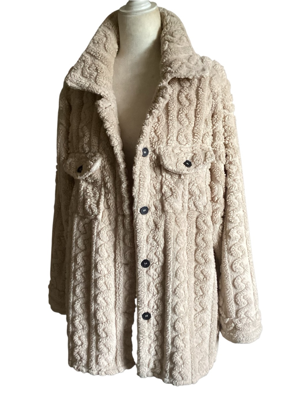 Emery Rose Jacket/Shirt…